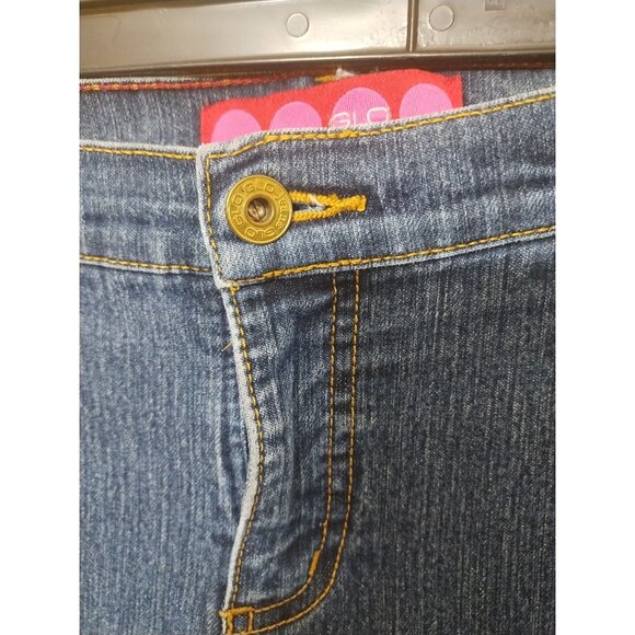 VTG Y2K GLO Low Rise Boot Cut Medium Wash Stretchy Cotton Blend Jeans Sz 11 - Picture 3 of 8